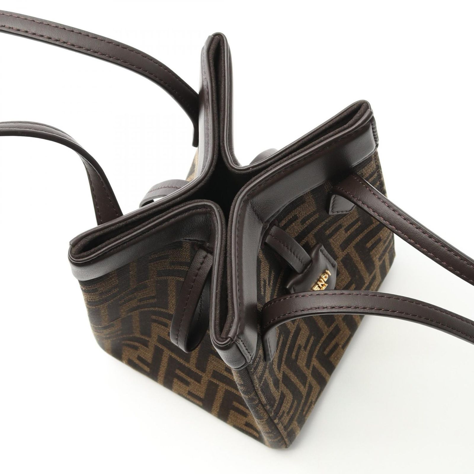 FENDI フェンディ ORIGAMI MINI オリガミ ミニ ズッカ ショルダー