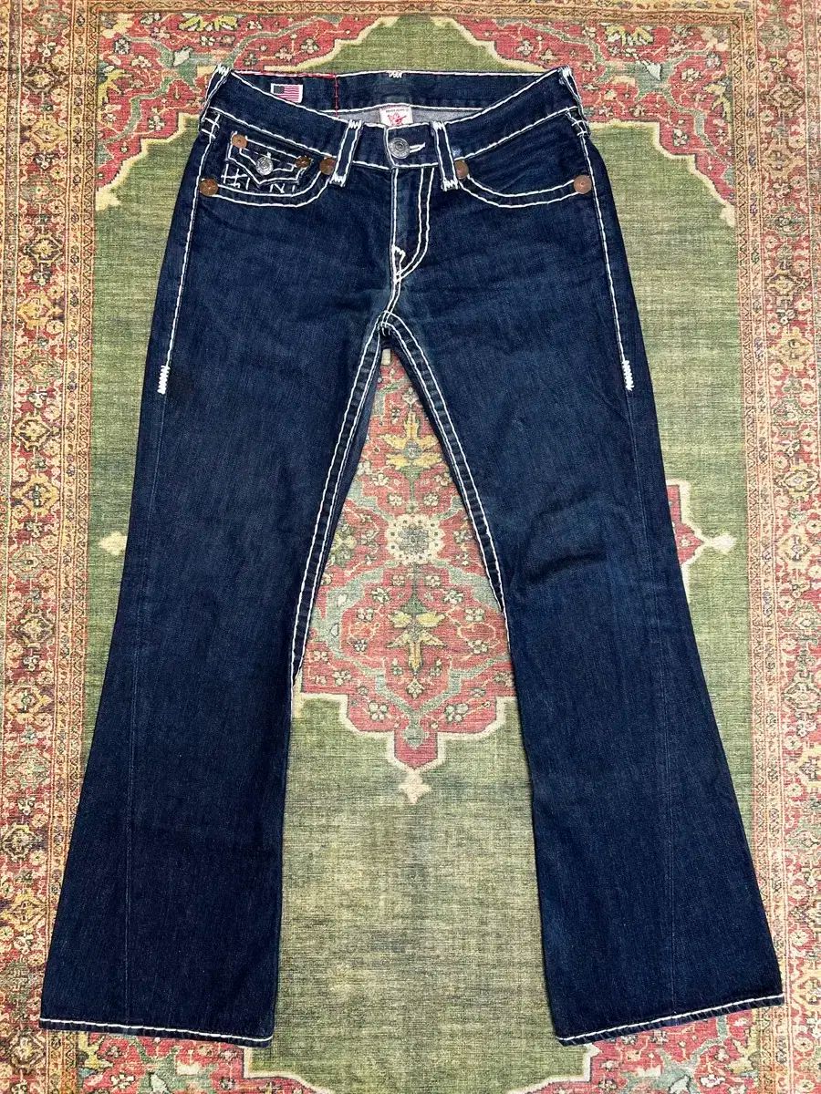 【良品】トゥルーレリジョン BILLY SUPER T 33 フレアデニム トゥルーレリジョン フレアジーンズ BILLY SUPER T 太ステッチ