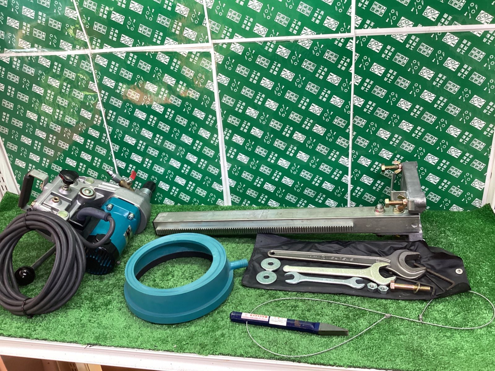 makita マキタ ダイヤコアドリル DM120 ITW00F4HCYEC