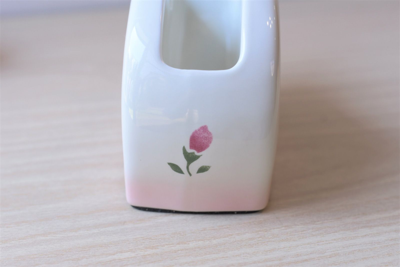 マニー ローズ 陶器 テープカッター 花柄 インテリア 新品