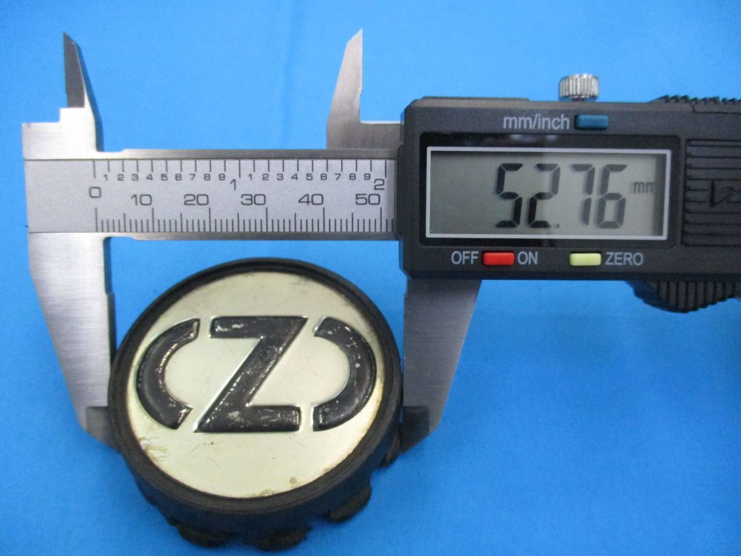 OZ フッツーラ(2) 中古センターキャップ 3個セット 神奈川県