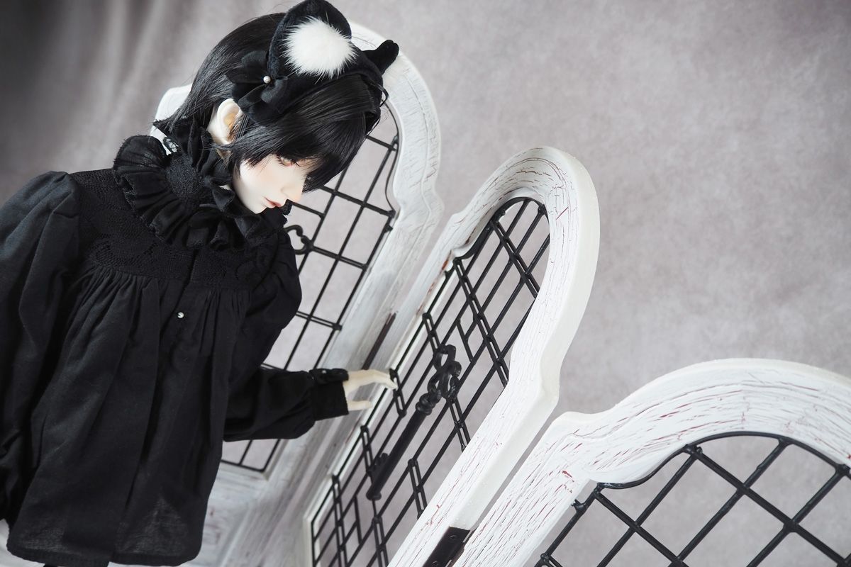 ドール家具 1 3スケール アンティーク調リバーシブル パーテーション アイアンフェンス 鍵モチーフ BJD SD DD対応