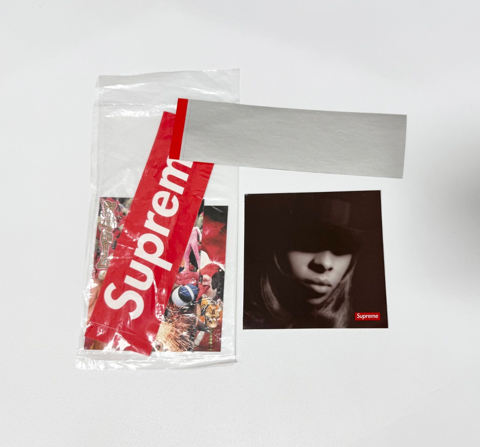 すー Supreme ステッカー 5枚セット Supreme sticker ステッカー 5 枚 セット 2019 - メルカリ