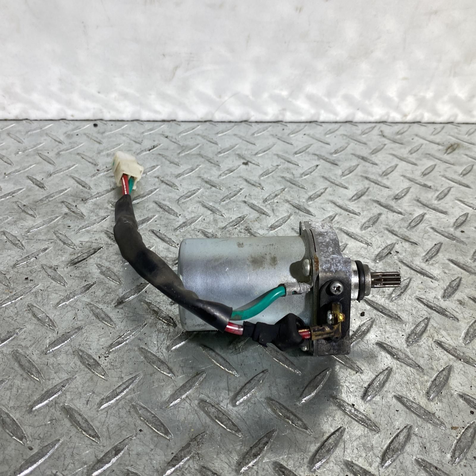 スーパーカブ50プロ セルモーター