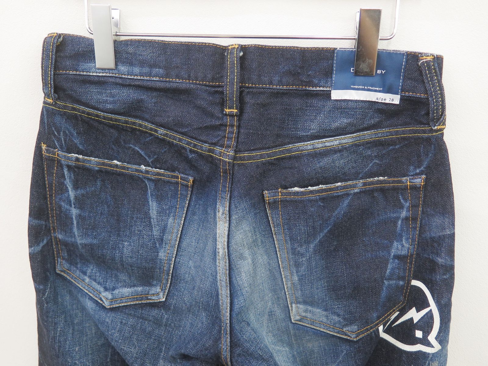 Fragment Design×VANQUISH フラグメントデザイン/ヴァンキッシュ VFP1038 THREE YEARS WASH WIDE  STRAIGHT DENIM デニムパンツ 28 - メルカリ