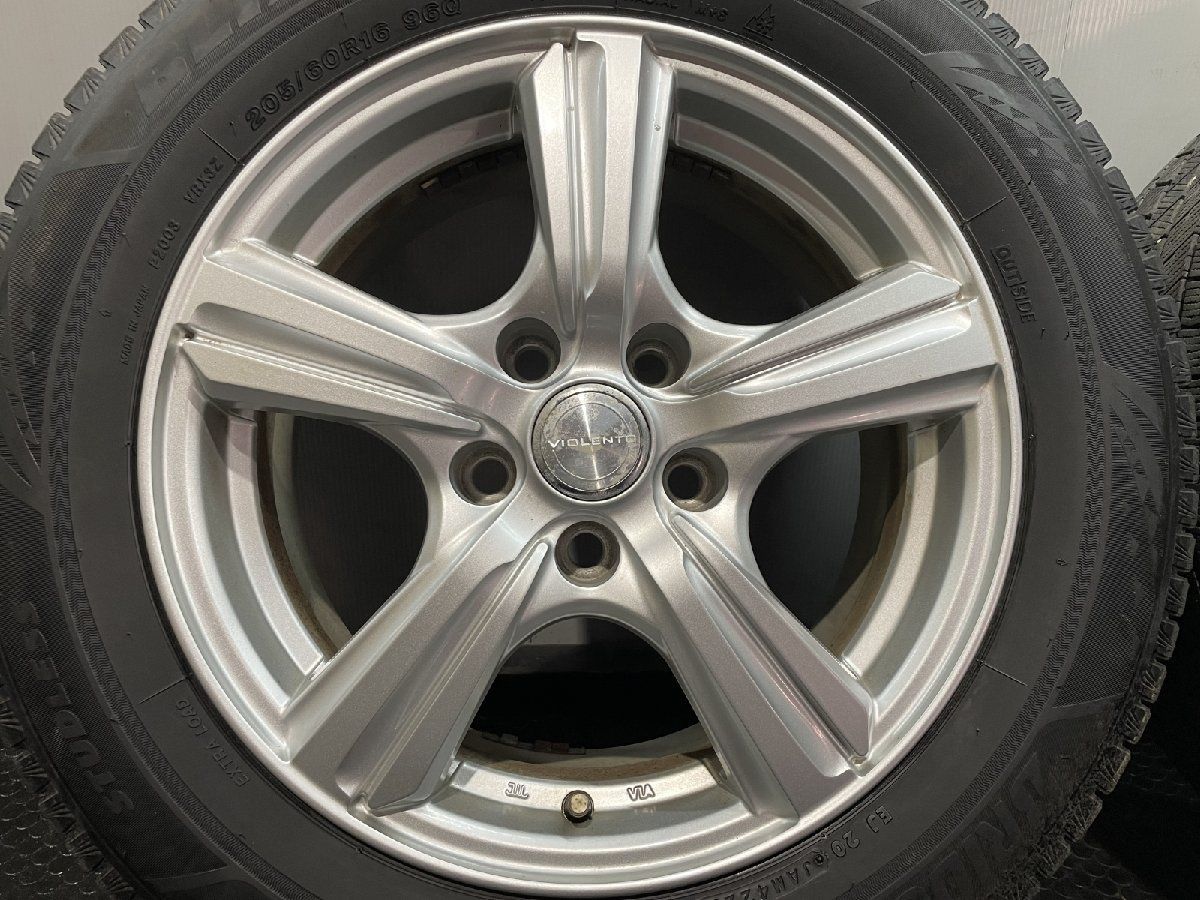 バリ溝！23年！キレイ！9.5分☆スタッドレス 205/60R16