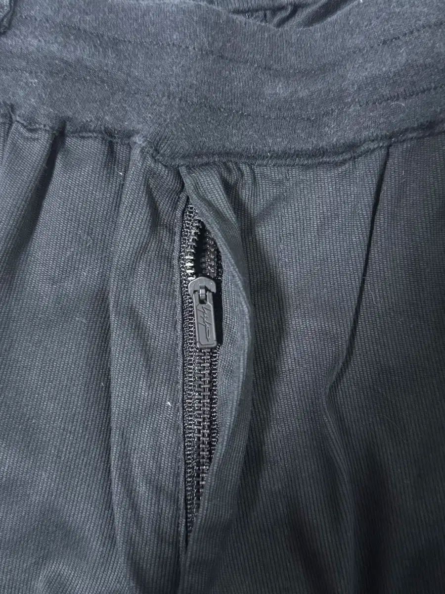 ⭐️美品⭐️ヨウジヤマモト REGULATION カーゴパンツ COTTON CANVAS CARGO PANTS(S Black): Vintage 1.1｜THE SHOP