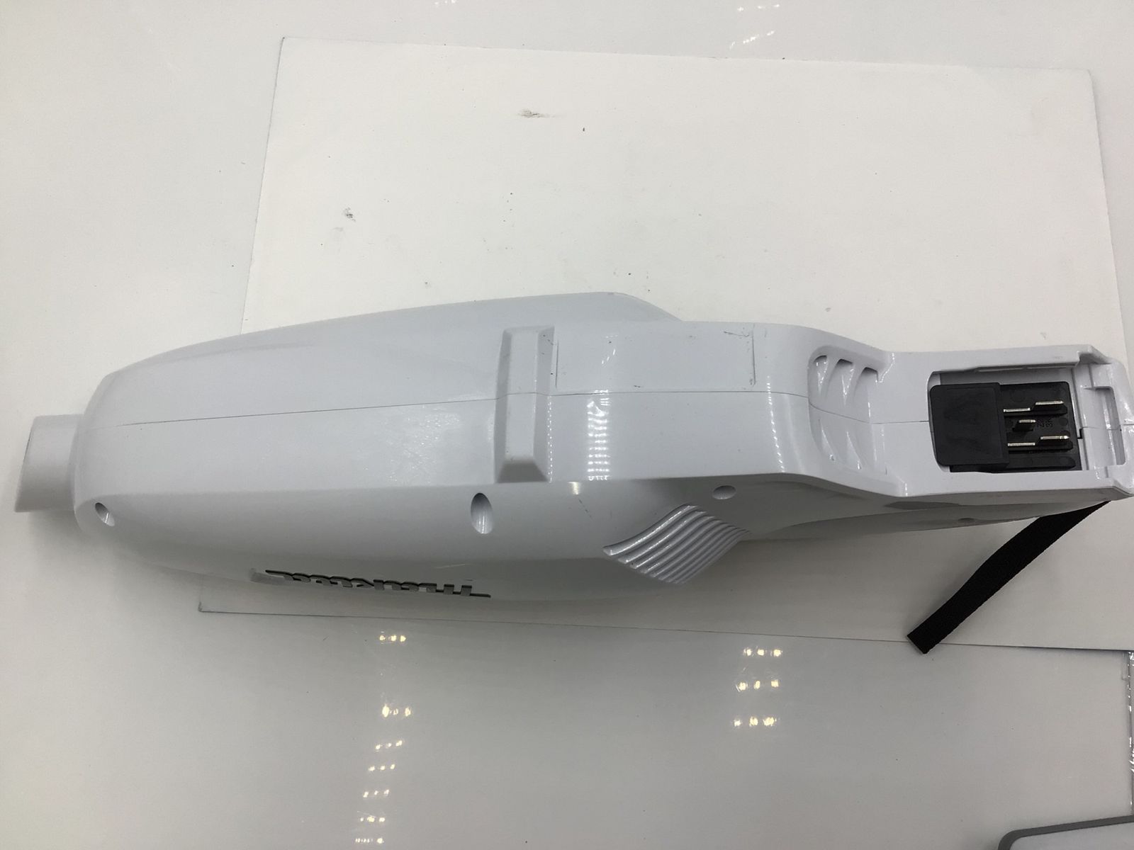 10.8v充電式クリーナ CL107FDSHW