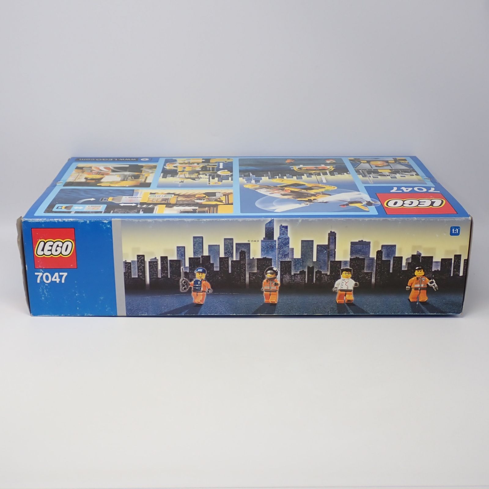7047