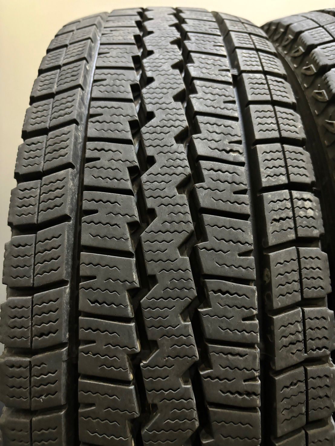 DUNLOP|WINTER