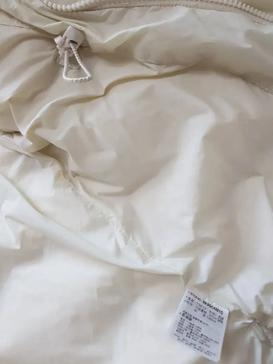 安い！かわいい！ ニューバランスキッズ 軽量 ロング ダウン 130