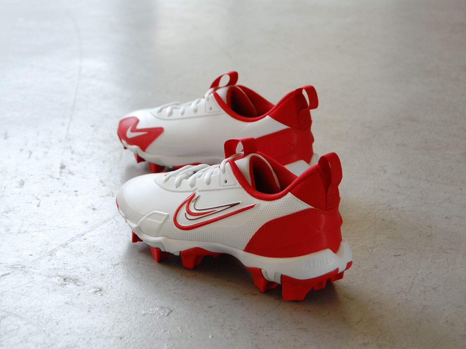 NIKE Force Trout 9 Keystone BG White/University Red ナイキ