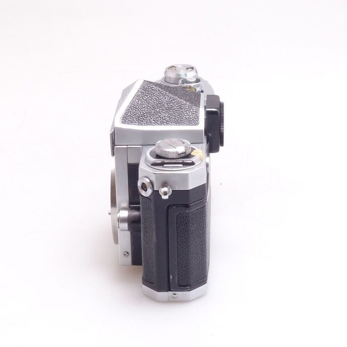 ジャンク！中古 ニコン F アイレベルファインダー？ Nikon トップカメラオンライン / 【中古】 ニコン(nikon) F用アイ