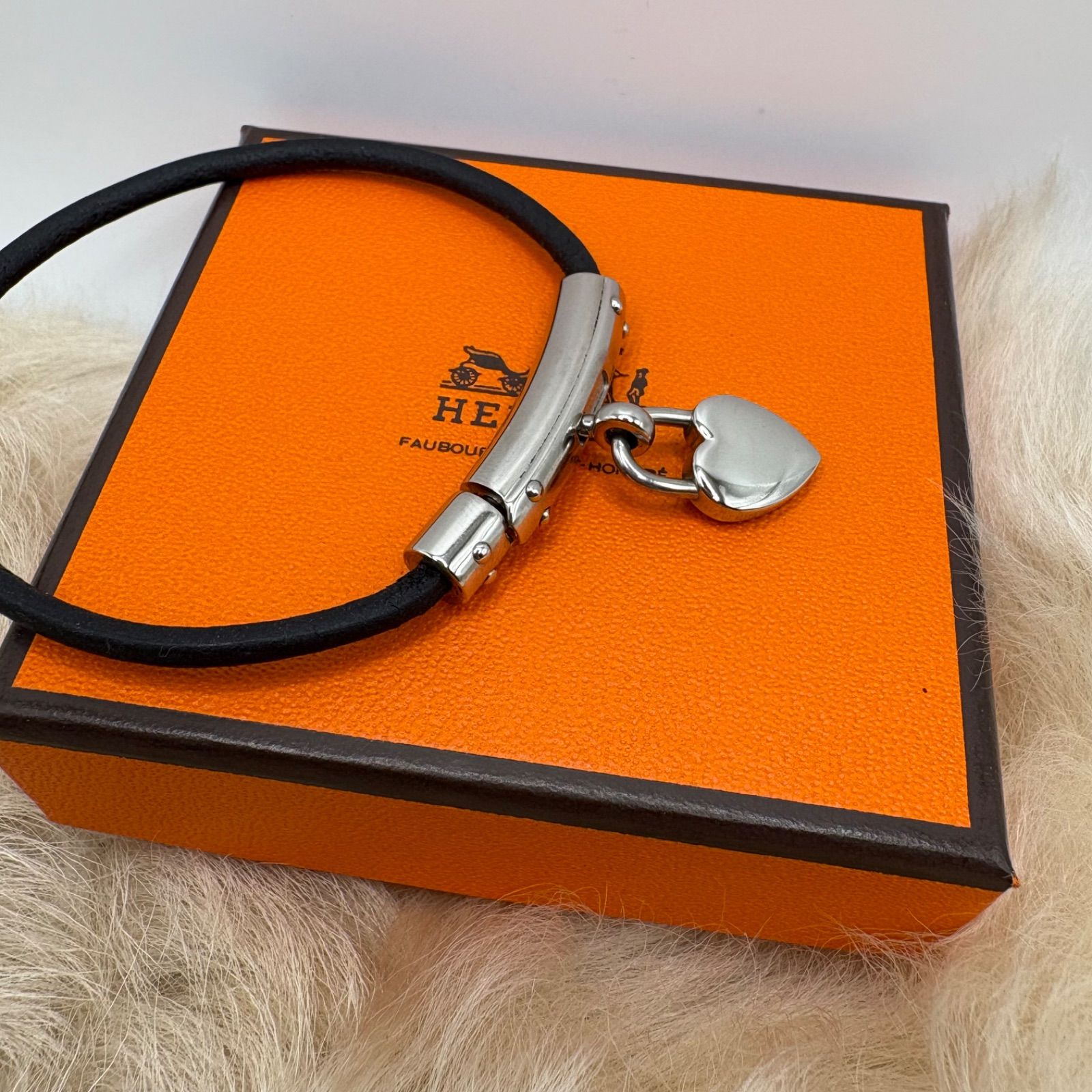 HERMES エルメス ヴィヴィリデ ファンタジー ブレスレット レザー