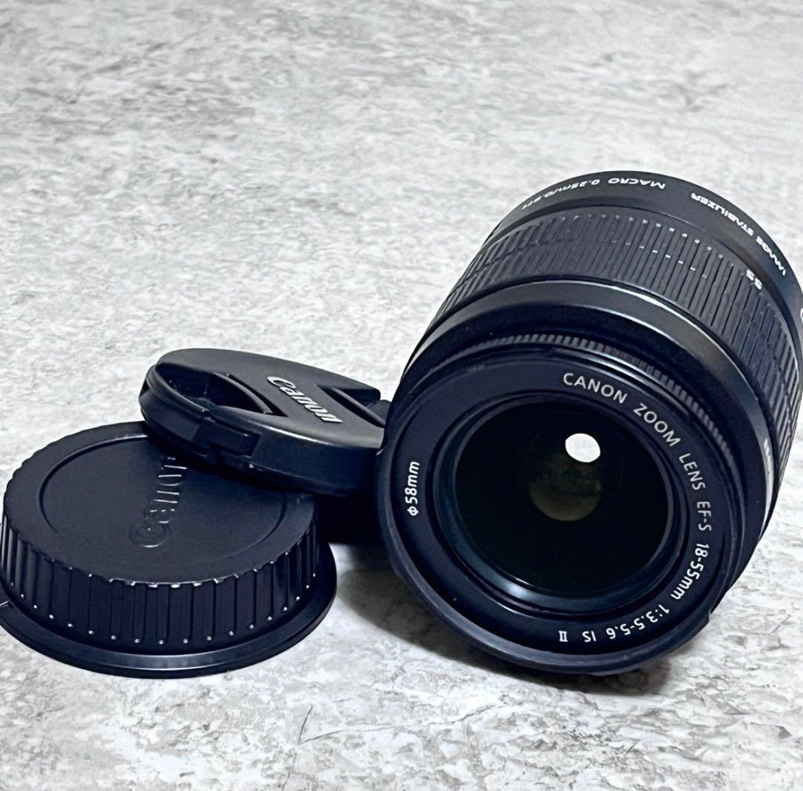 ☆極美品☆キヤノン EOS REBEL T6（X80）ダブルズームキット 