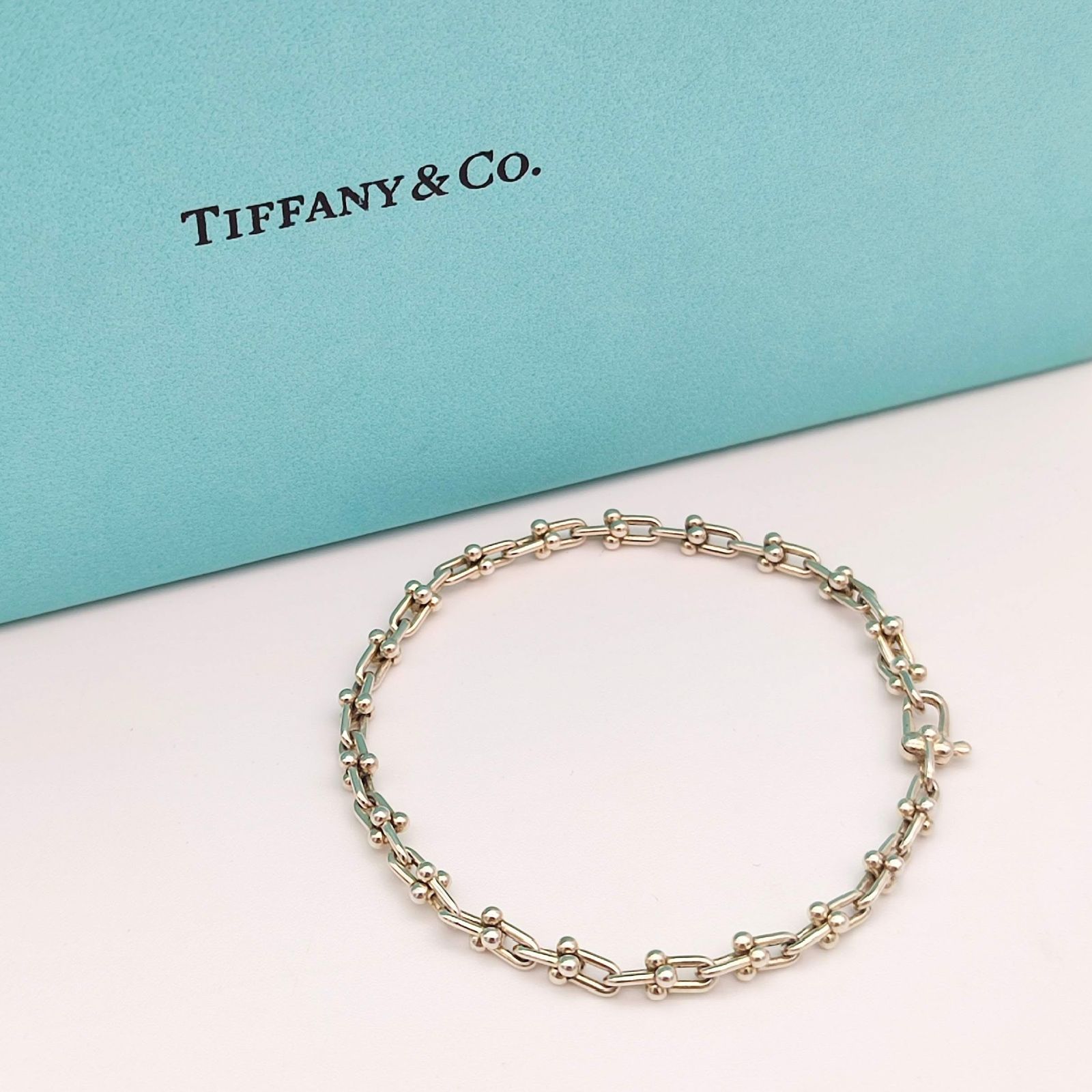 【美品】Tiffanyティファ二ーハードウェアブレスレットマイクロリンク