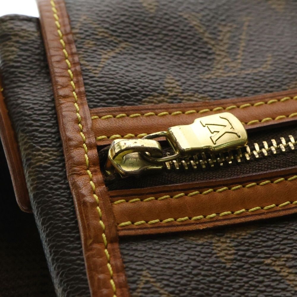 LOUIS VUITTON (ルイヴィトン) モノグラム メッセンジャー ボス