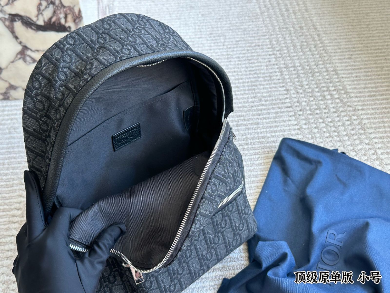 Christian Dior Oblique ディオール　オブリーク Christian Dior Oblique ディオールオブリーク