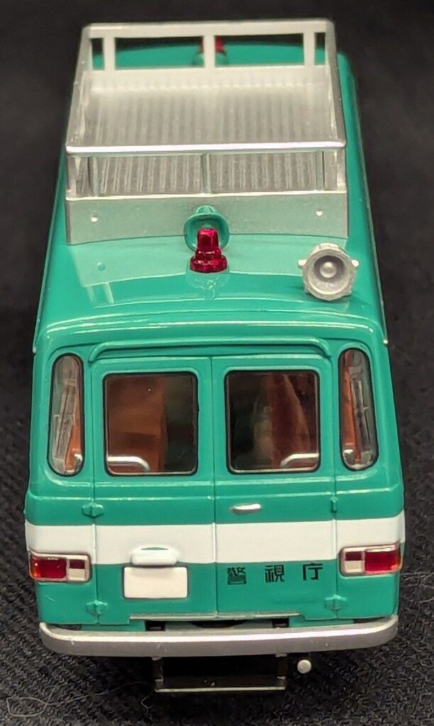 トミーテック トミカリミテッドヴィンテージネオ シビリアン 警視庁