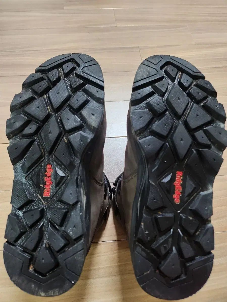 ヨシマハイキングブーツ