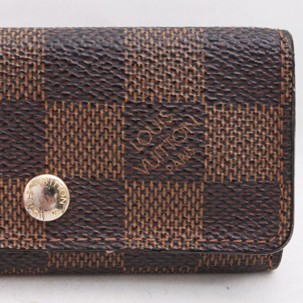 VUITTON