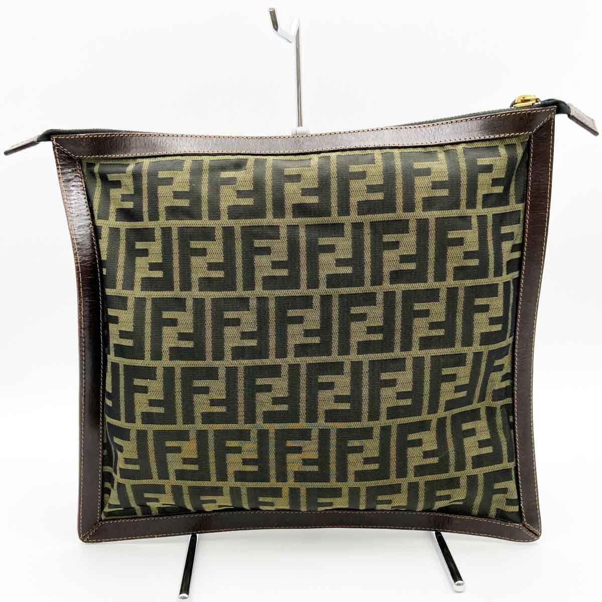 FENDI フェンディ ズッカ クラッチバッグ セカンドバッグ ポーチ FF柄 