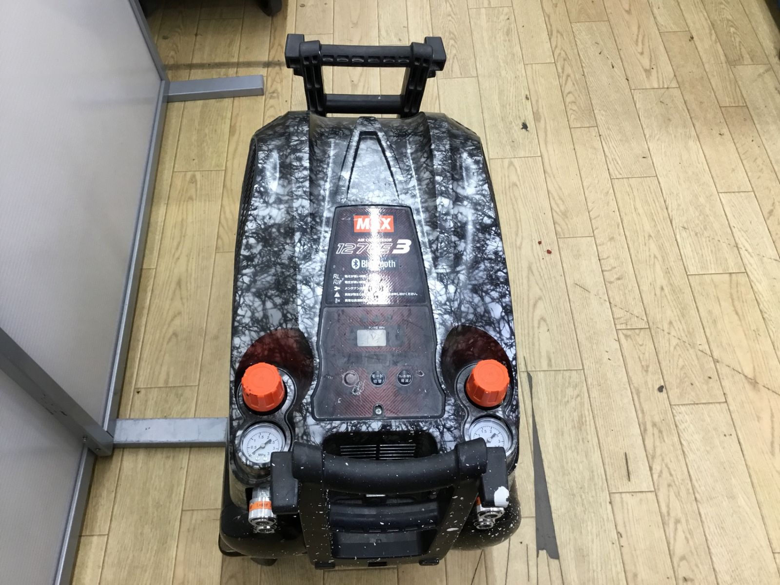 品 〇MAX|マックス 高圧 エアコンプレッサ 色ガイアシルバー AK-HH1270E3 ITU7BTYYFAOW エコツール半田店 M02 WWW_OLIVIERBERNSTEIN_COM