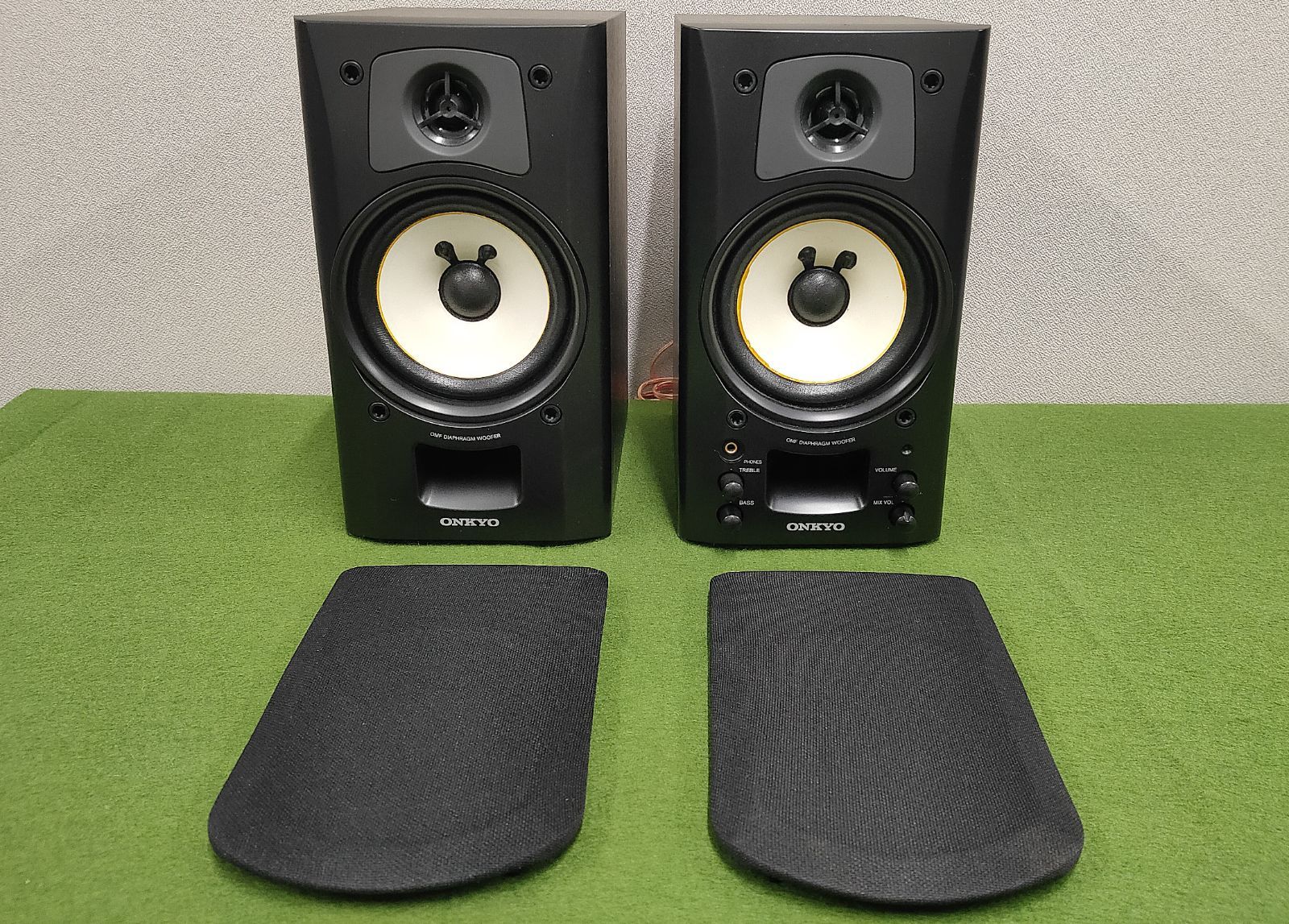 ONKYO パソコン用アンプ内蔵スピーカーGX-70AX