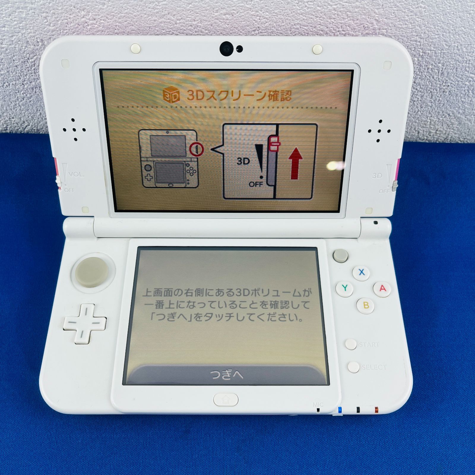 ◇626【動作OK／液晶要確認】New ニンテンドー 3DS LL 本体のみ RED 