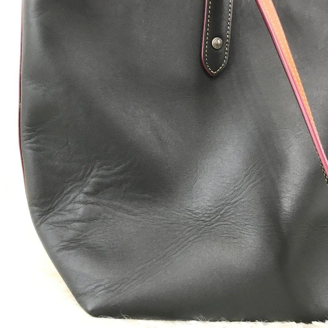 Disney × COACH トートバッグ　肩掛け　コラボ商品　ミッキー　A4 Disney × COACH トートバッグ 肩掛け コラボ商品 ミッキー A4