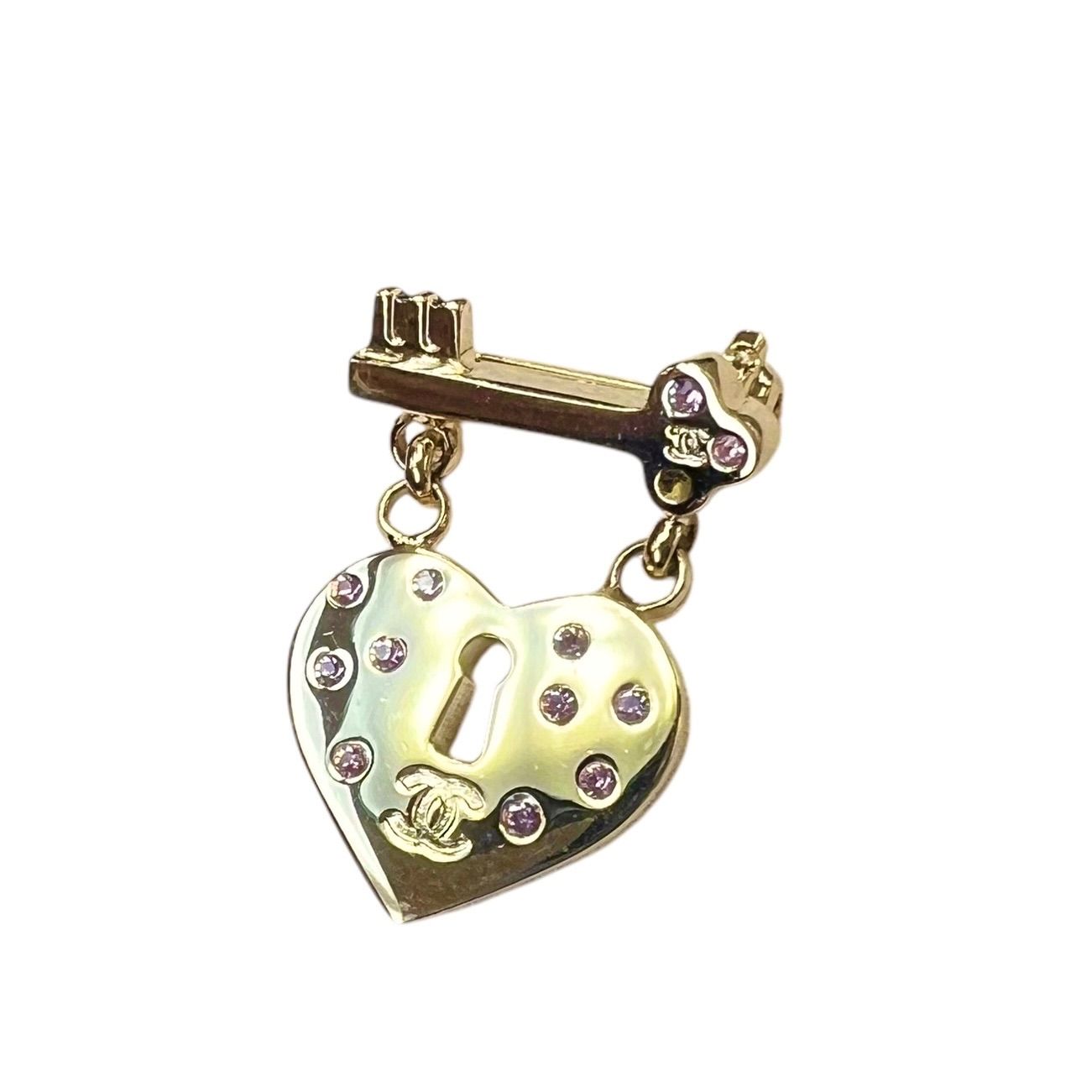 ★ CHANEL シャネル ブローチ ハートロック ココマーク 02P ゴールド CHANEL シャネル ココマーク ハートロック ブローチ