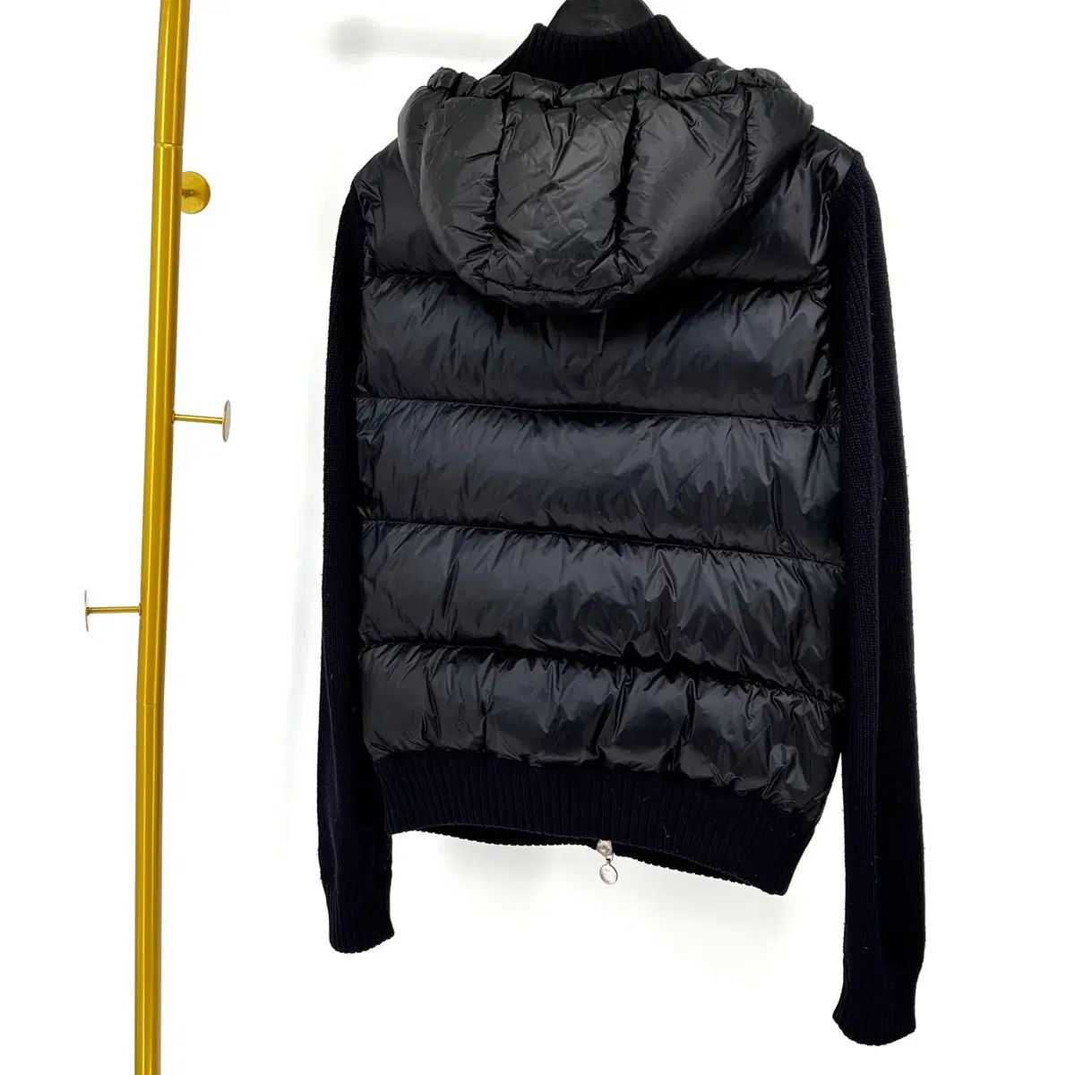 MONCLER　モンクレール　ブラウン　ワッペン　ダウン　ジャケット　パーカー 楽天市場】MONCLER モンクレール カラコラム ダウンジャケット