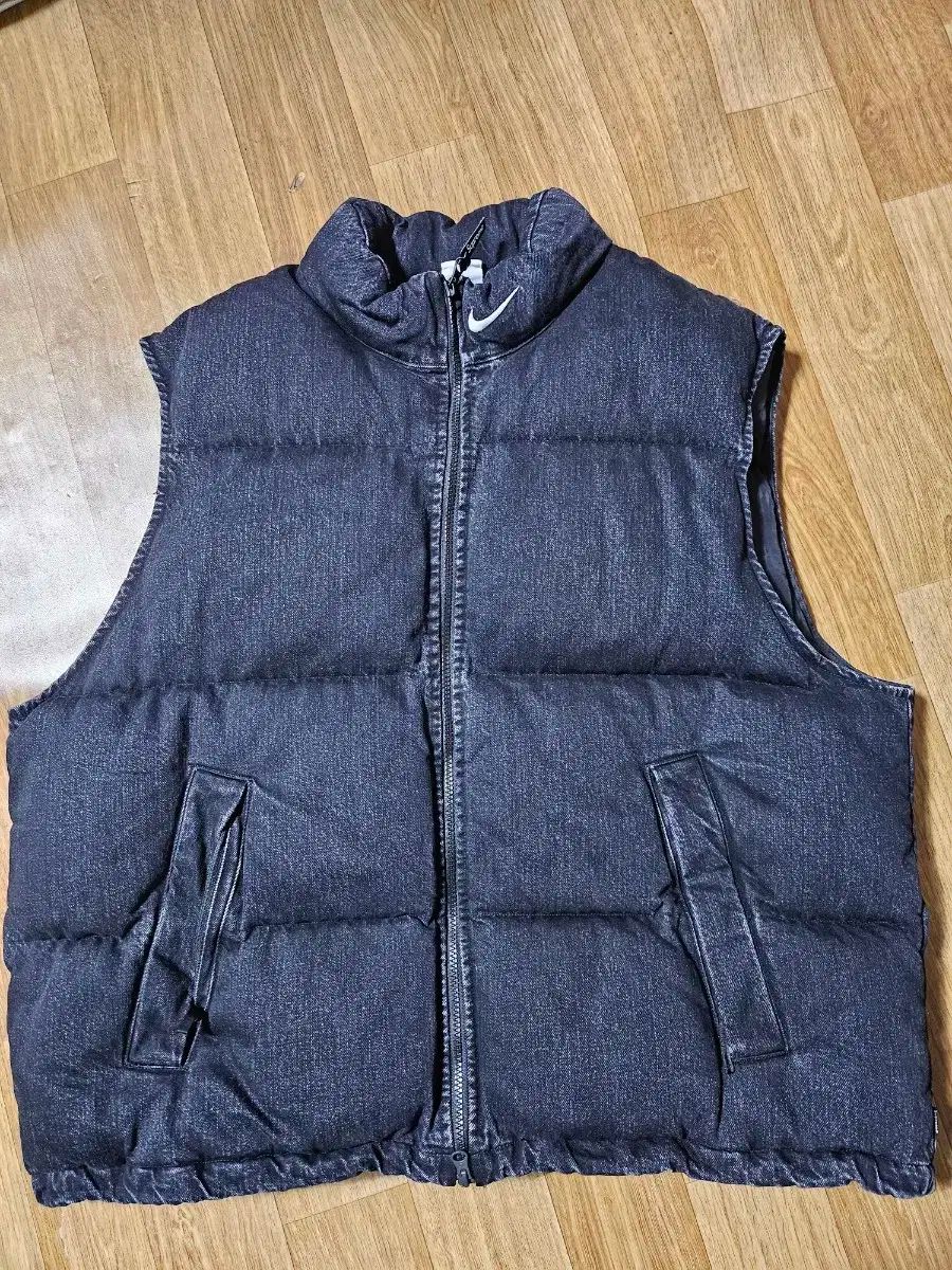 Nike Supreme コラボ ベスト ブラック XL Supreme(シュプリーム) x