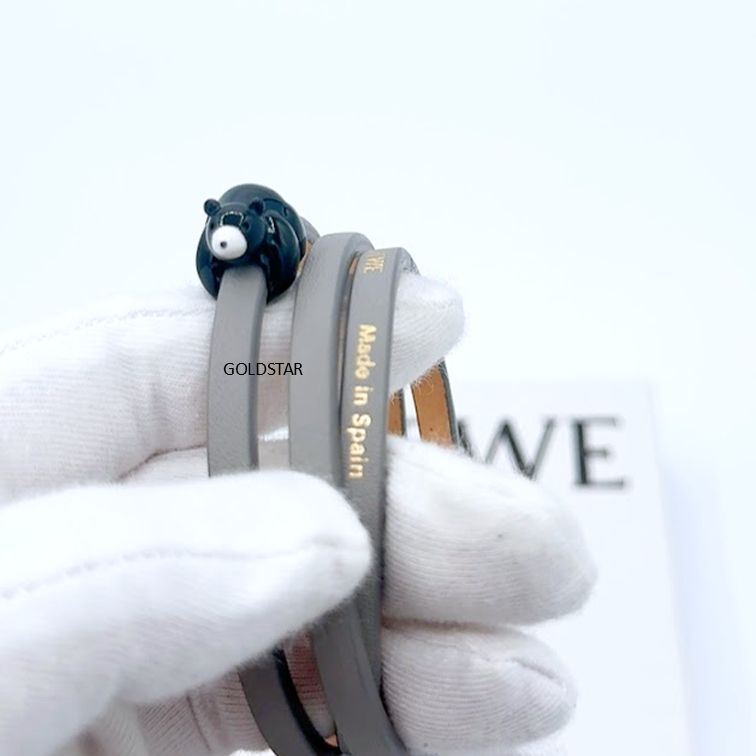 LOEWE ロエベ ツイスト バングル スナフジタ Suna Fujita - メルカリ LOEWE ロエベ ツイスト バングル スナフジタ Suna Fujita - メルカリ