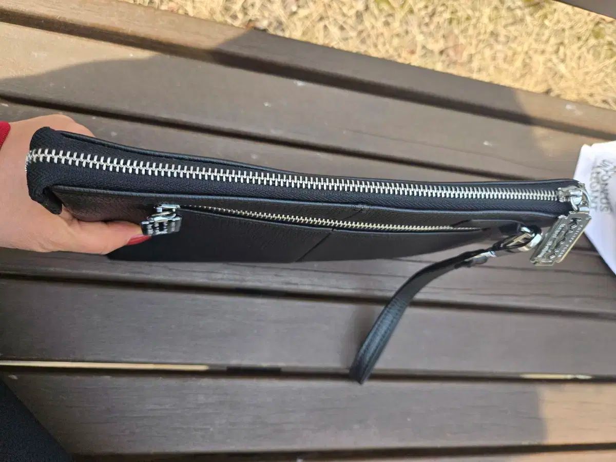 スカルオーナメント クラッチバッグ