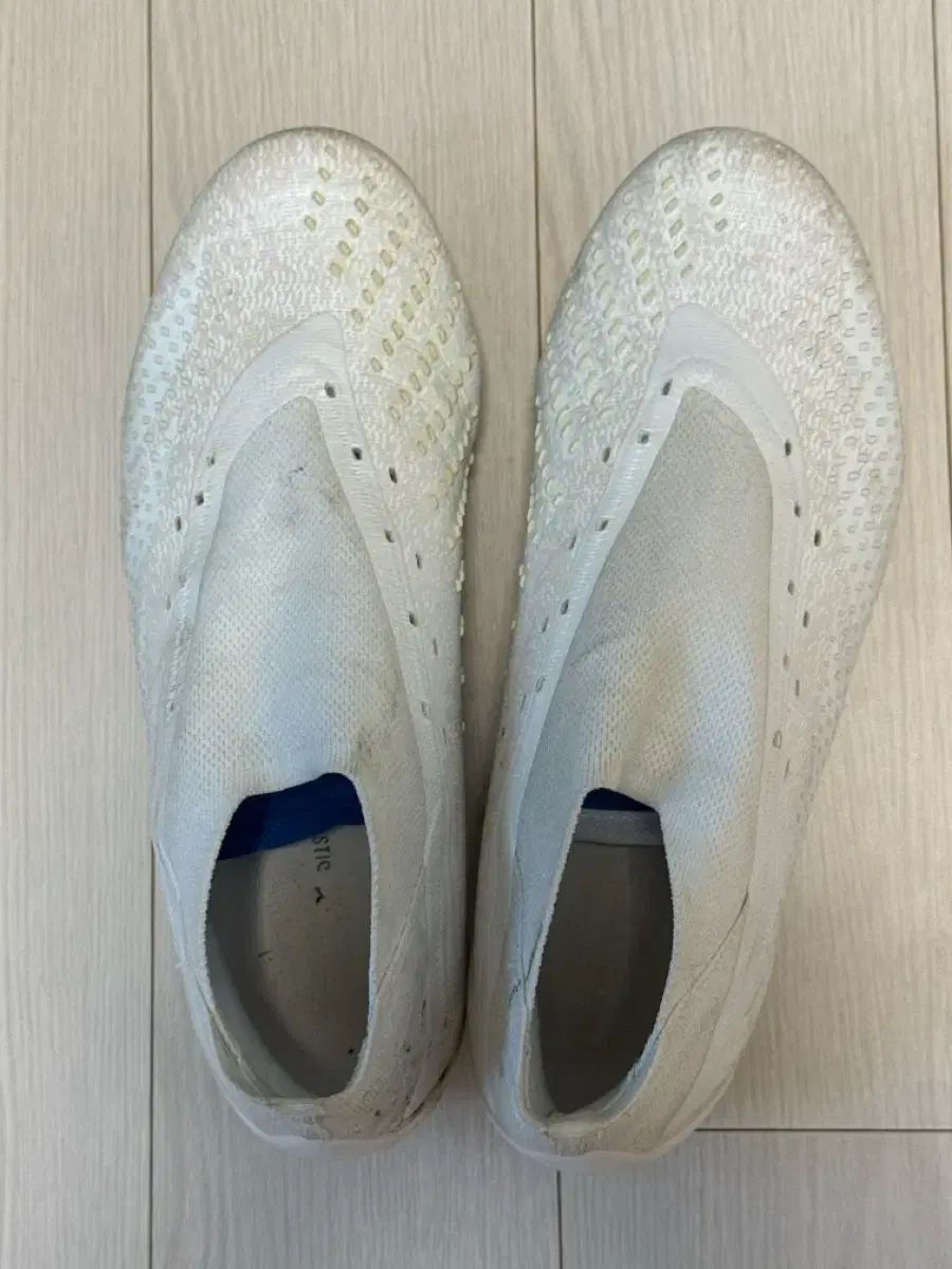 Adidas/アディダス】サッカー スパイク プレデターLZ2 adidas