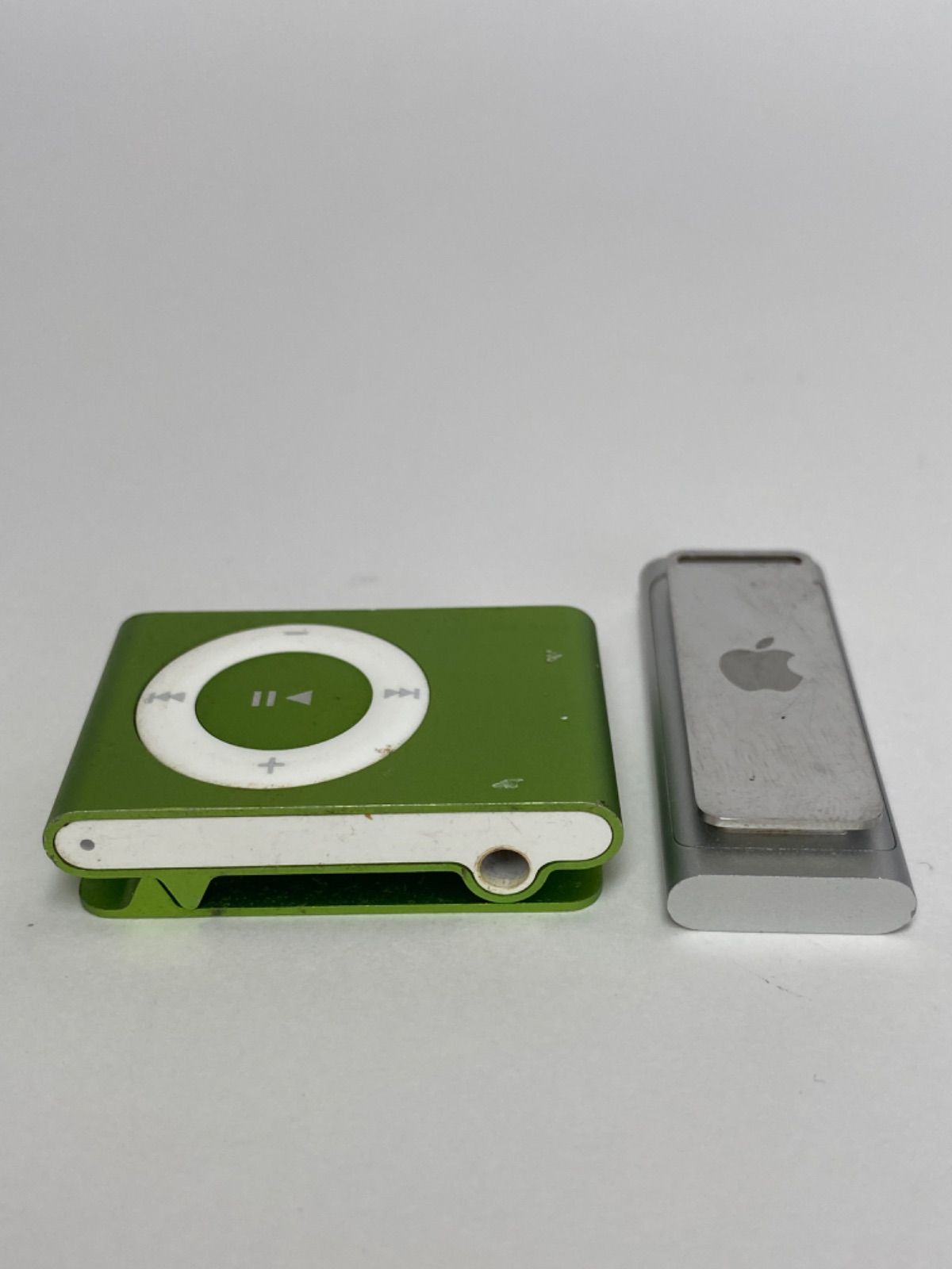 Apple iPod shuffle 2GB 未使用 第3世代 - ポータブルプレーヤー