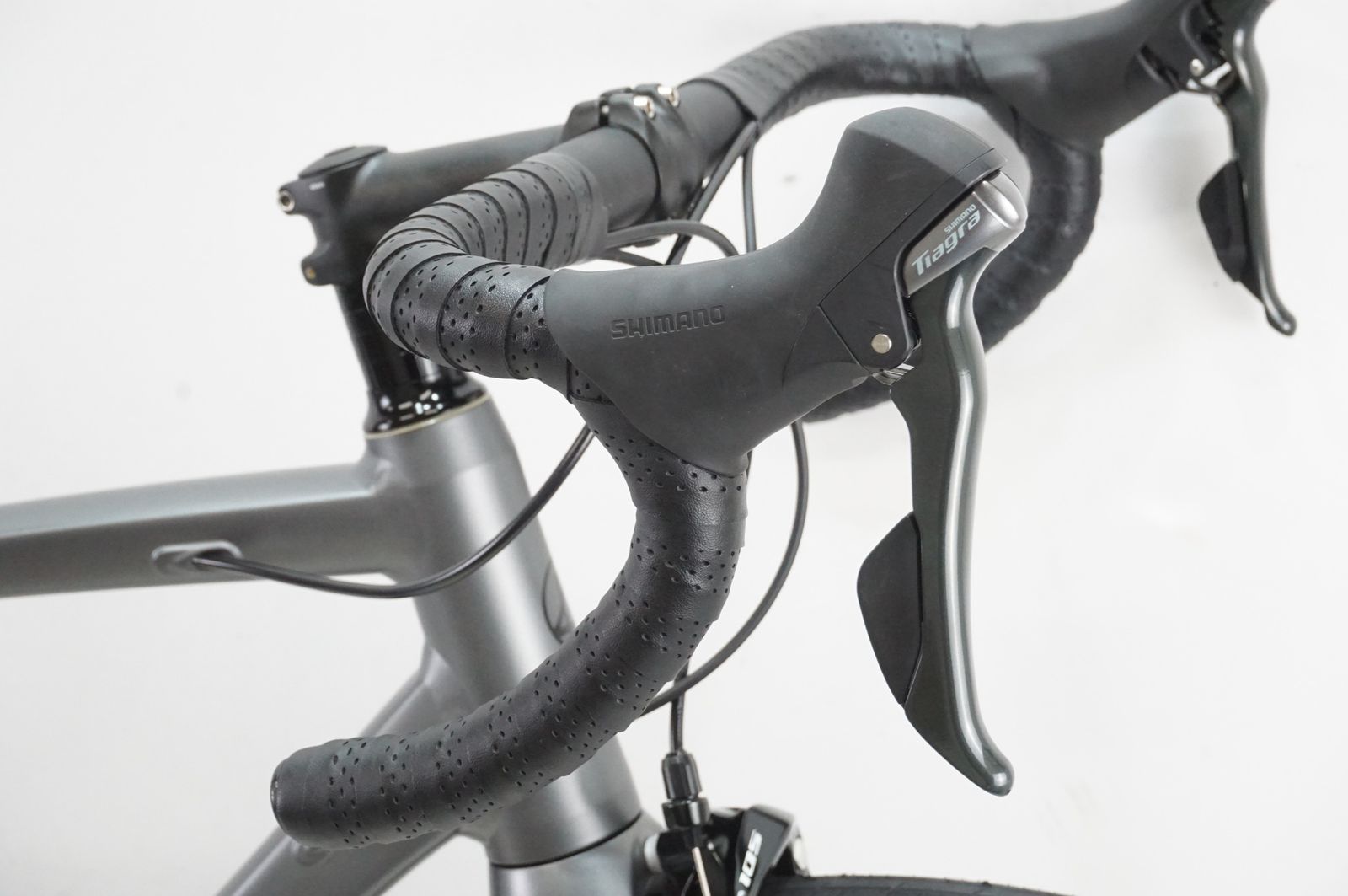 モデル ロードバイク