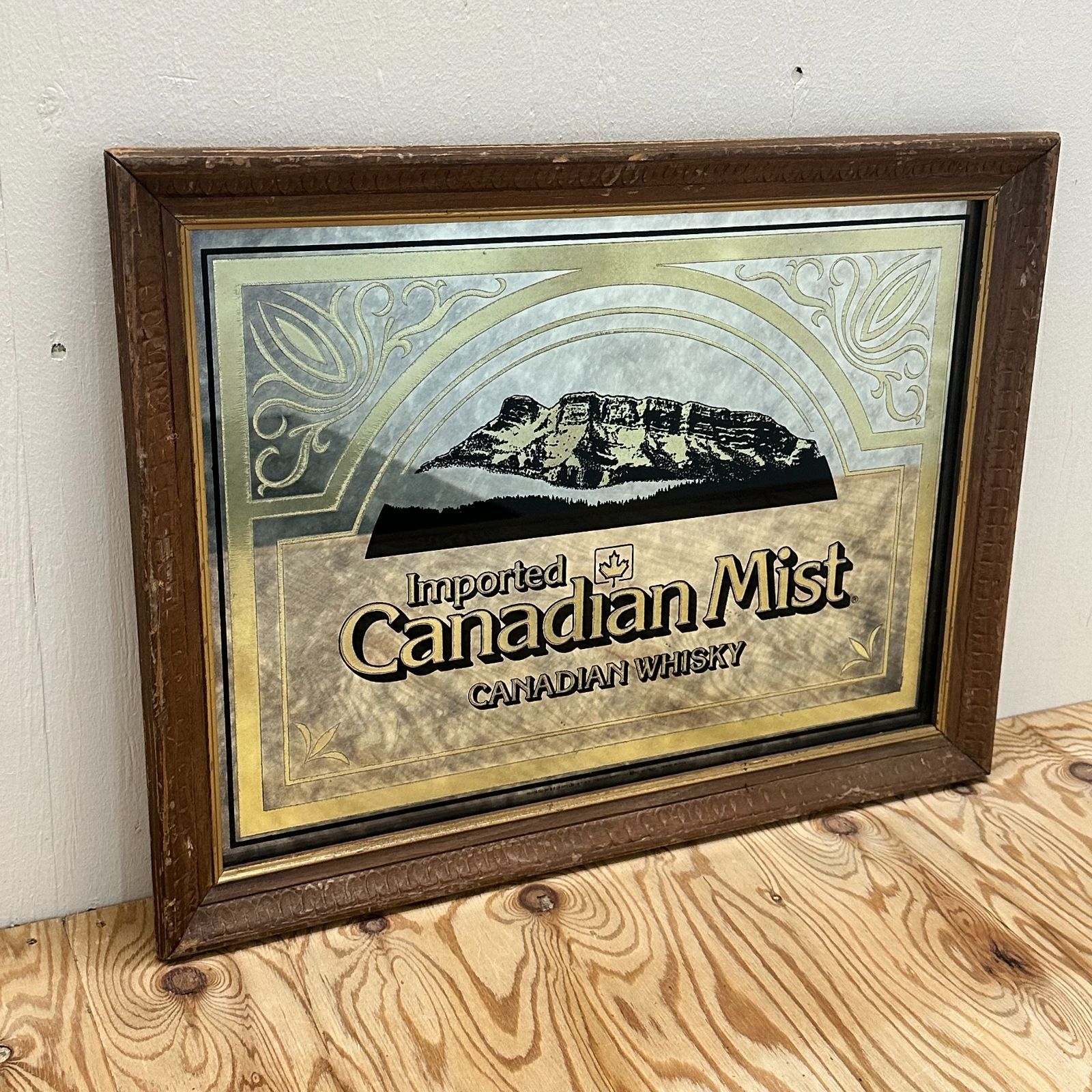 Canadian Mistパブミラー