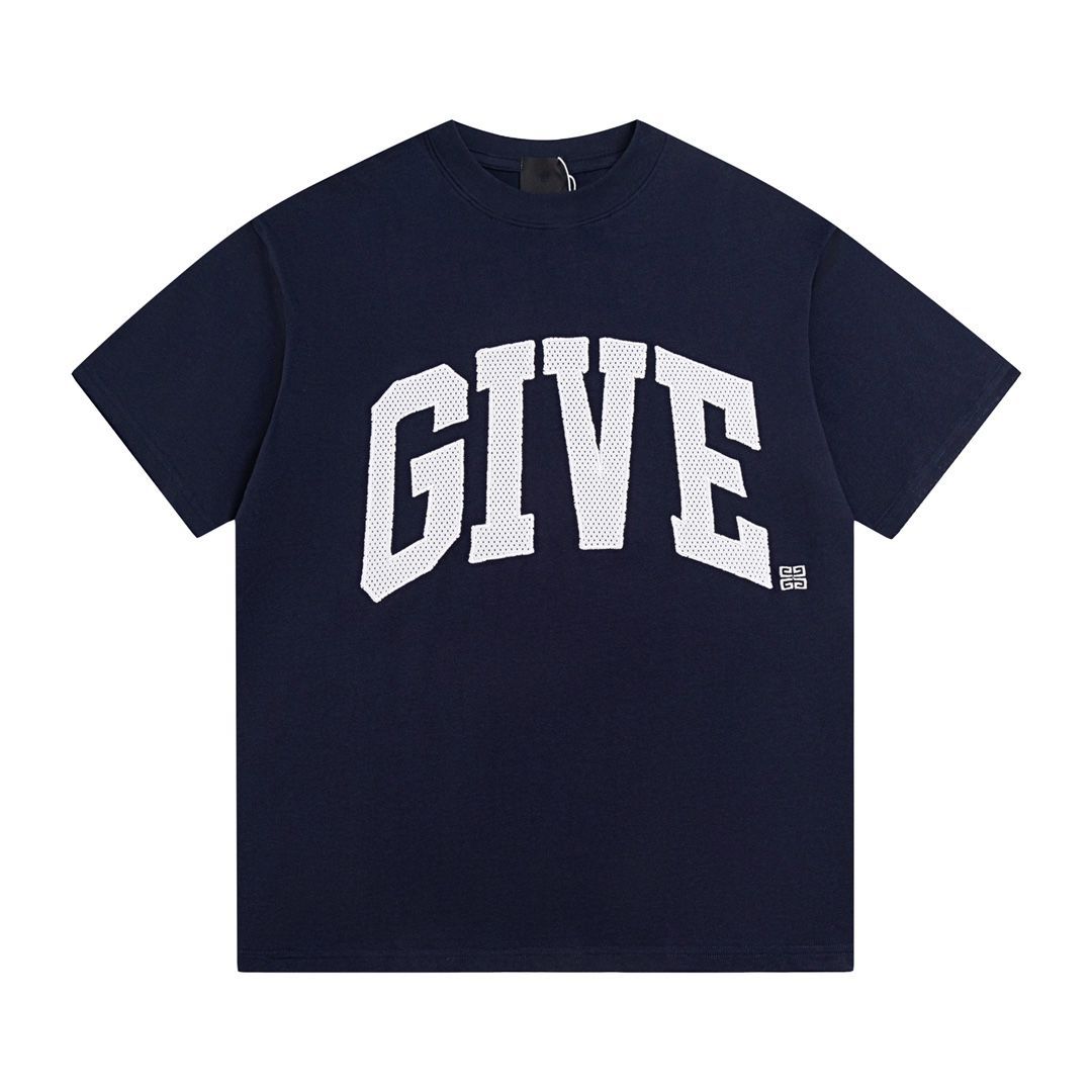 ジバンシーGivenchy 半袖Tシャツ