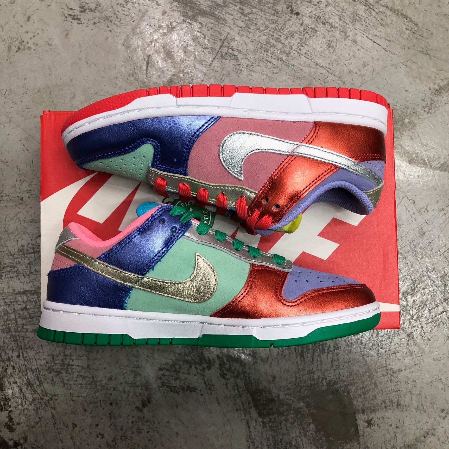 新品 NIKE WMNS DUNK LOW SUNSET PULSE DN0855-600 サンセット