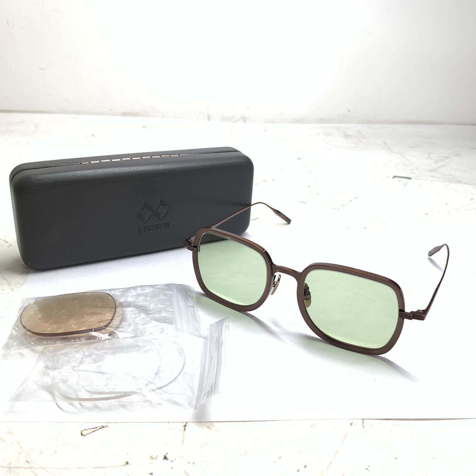 f001 B 美品 OG × OLIVER GOLDSMITH TV TWO メガネ サングラス メタル  