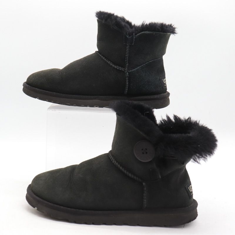 新品未使用 UGG アグ ムートンブーツ(25.0)スタッズ ブラック ショート アグ ショートブーツ ムートンブーツ 3352 靴 シューズ 黒