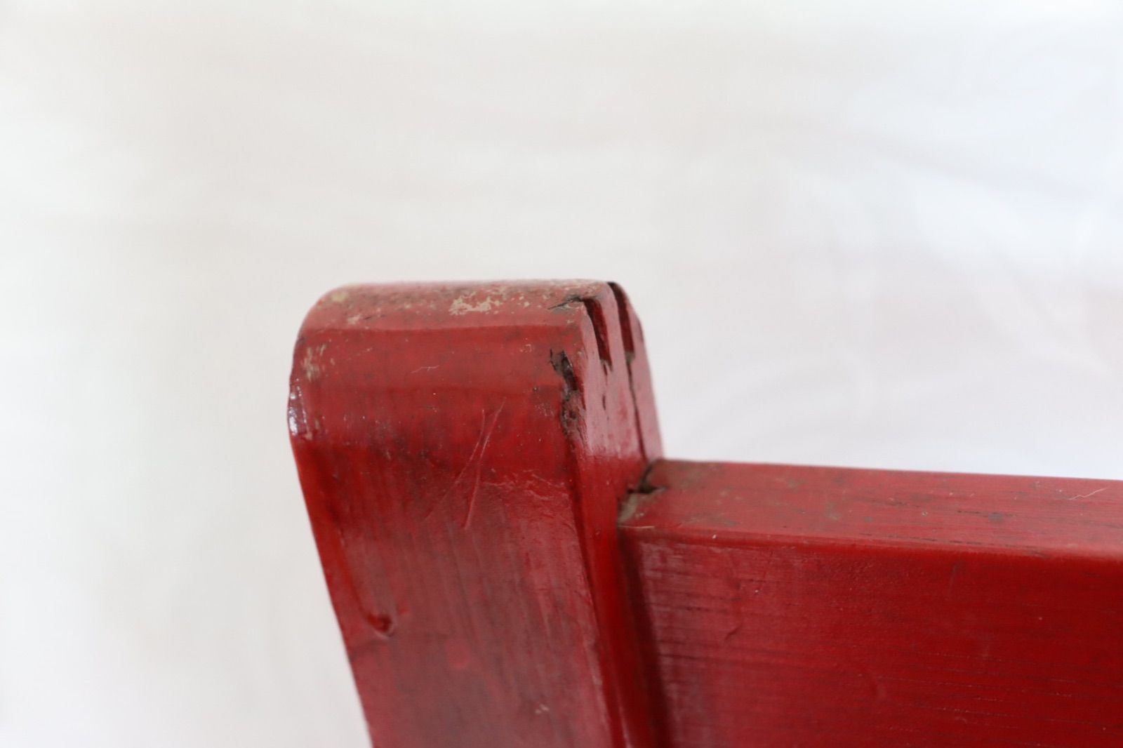 赤い木製学習椅子-4