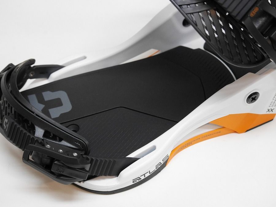  26 UNION ATLAS - WHITE ORANGE Mサイズ 保証付 スノーボード バインディング ビンディング スノーボード