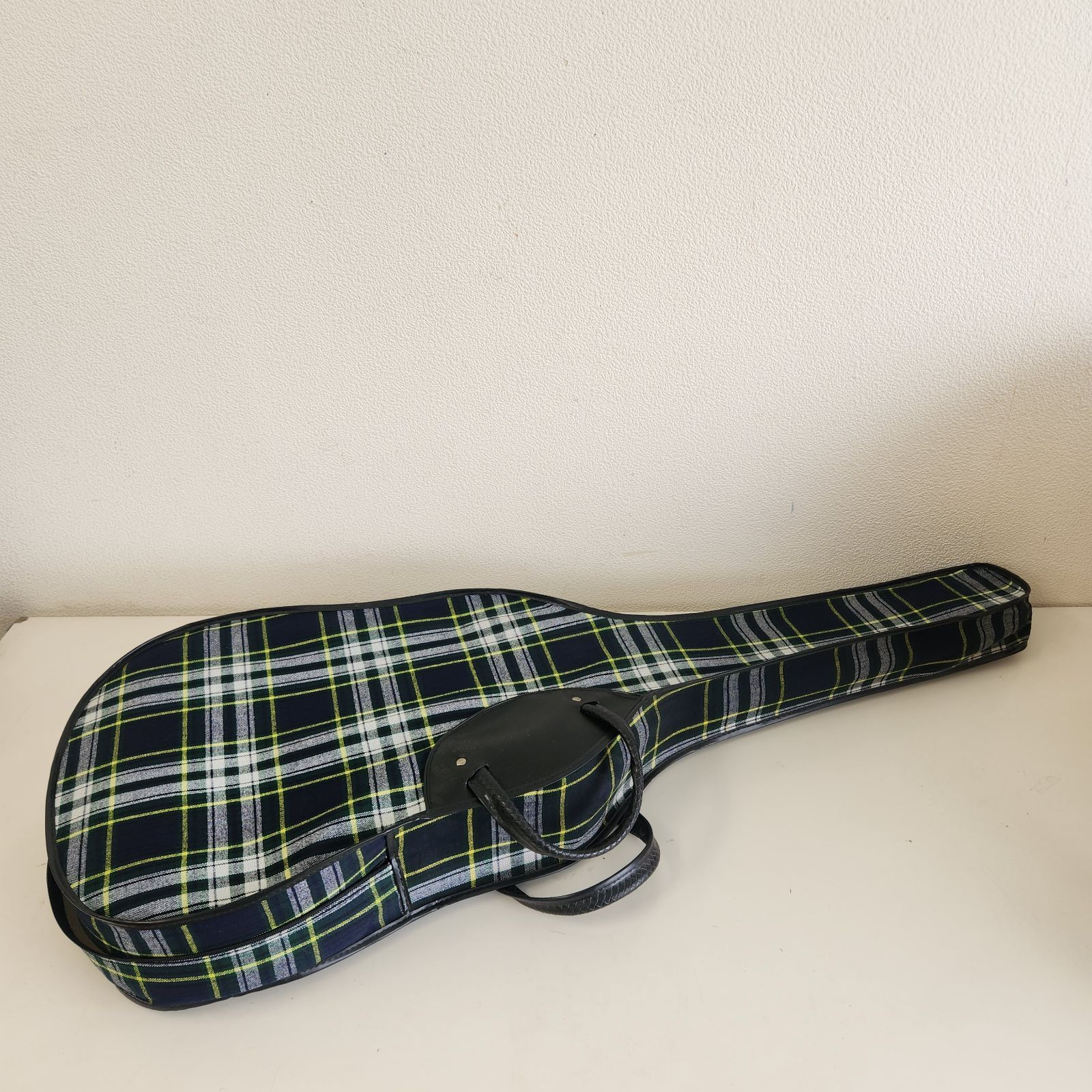 ヴィンテージ】YAMAHA FG-200F アコースティックギター 黒ラベル