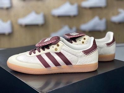 値下げします 新品 Adidas samba Pony Wales Bonner ホワイト カップルシューズ レディース/メンズ 箱付