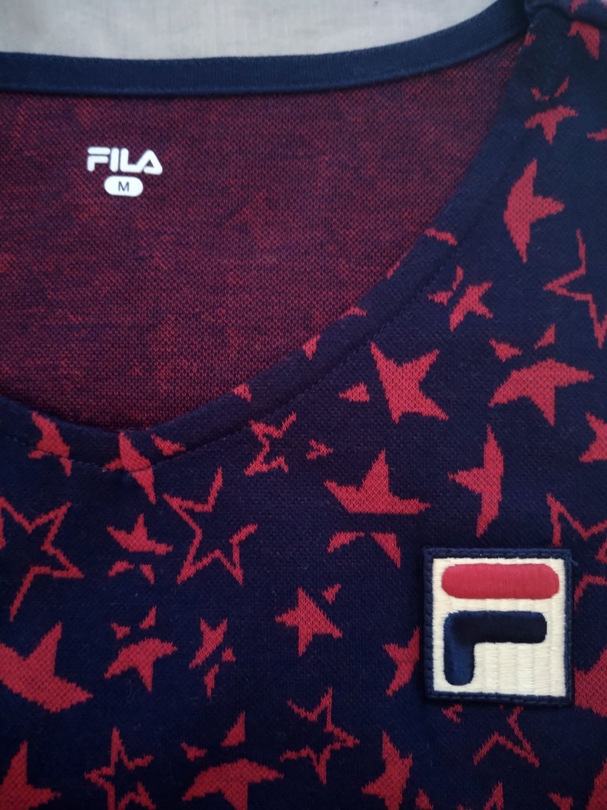 FILA ネイビー/レッド 星模様テニスウェア　M セット FILA フィラ テニス 秋冬 ウェア シャツ スコート 上下セット Mサイズ