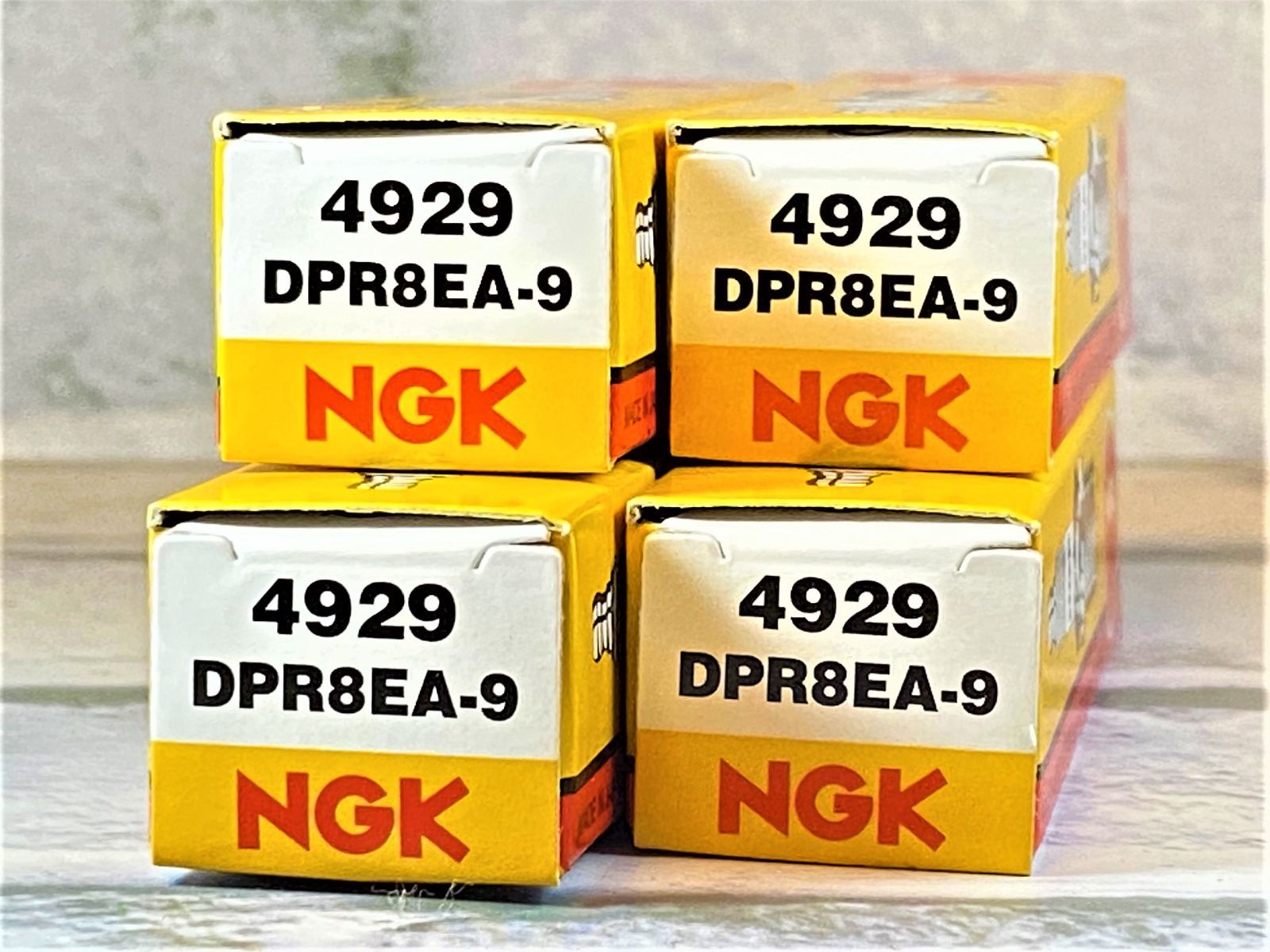 NGK プラグ DPR8EA-9 4本 SRX400 SRX600 他 新品 ずっと気になってた