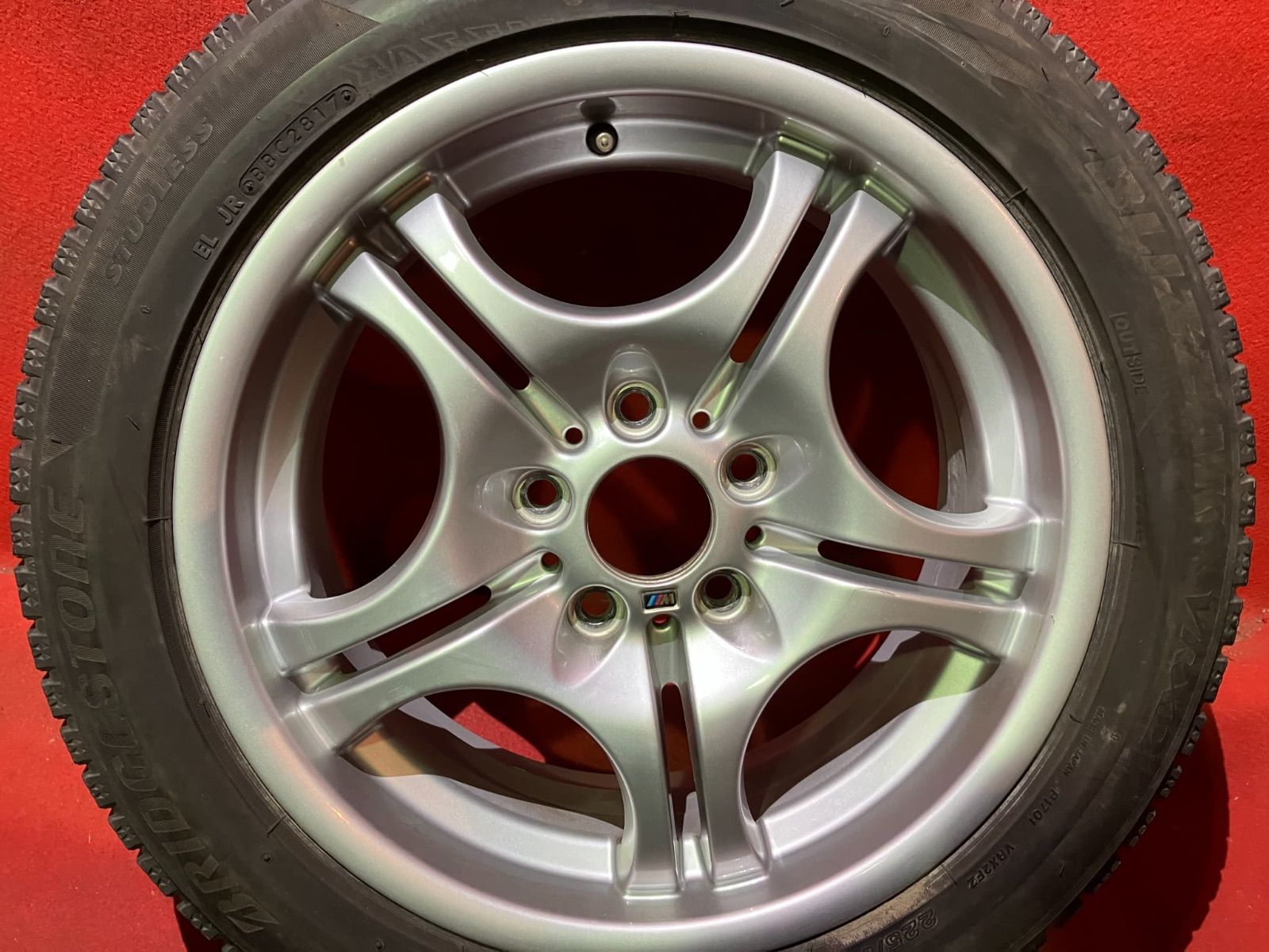 スタッドレスタイヤホイールセット F225 50R17 R245 45R17 BRIDGESTONE VRX2 F17x7.5 41 R17x8.0 50 120 5H BMW 4本SET TRITUETUBI_COM